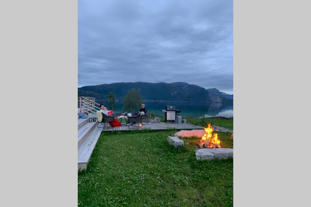 Efjord And Stetind Resort - Cabin Kobbernestinden Ballangen 外观 照片