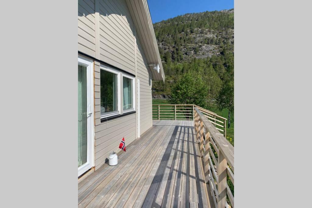 Efjord And Stetind Resort - Cabin Kobbernestinden Ballangen 外观 照片