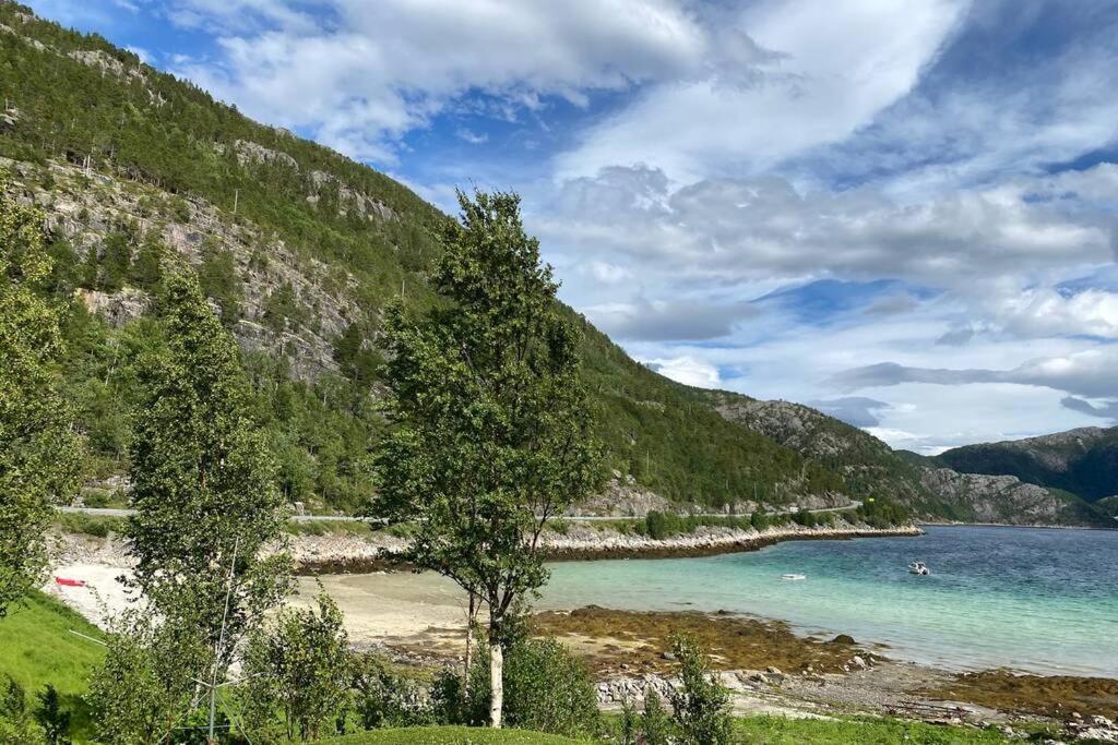 Efjord And Stetind Resort - Cabin Kobbernestinden Ballangen 外观 照片