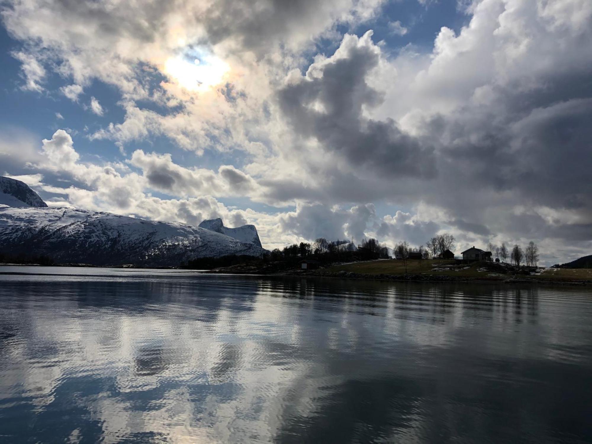Efjord And Stetind Resort - Cabin Kobbernestinden Ballangen 外观 照片