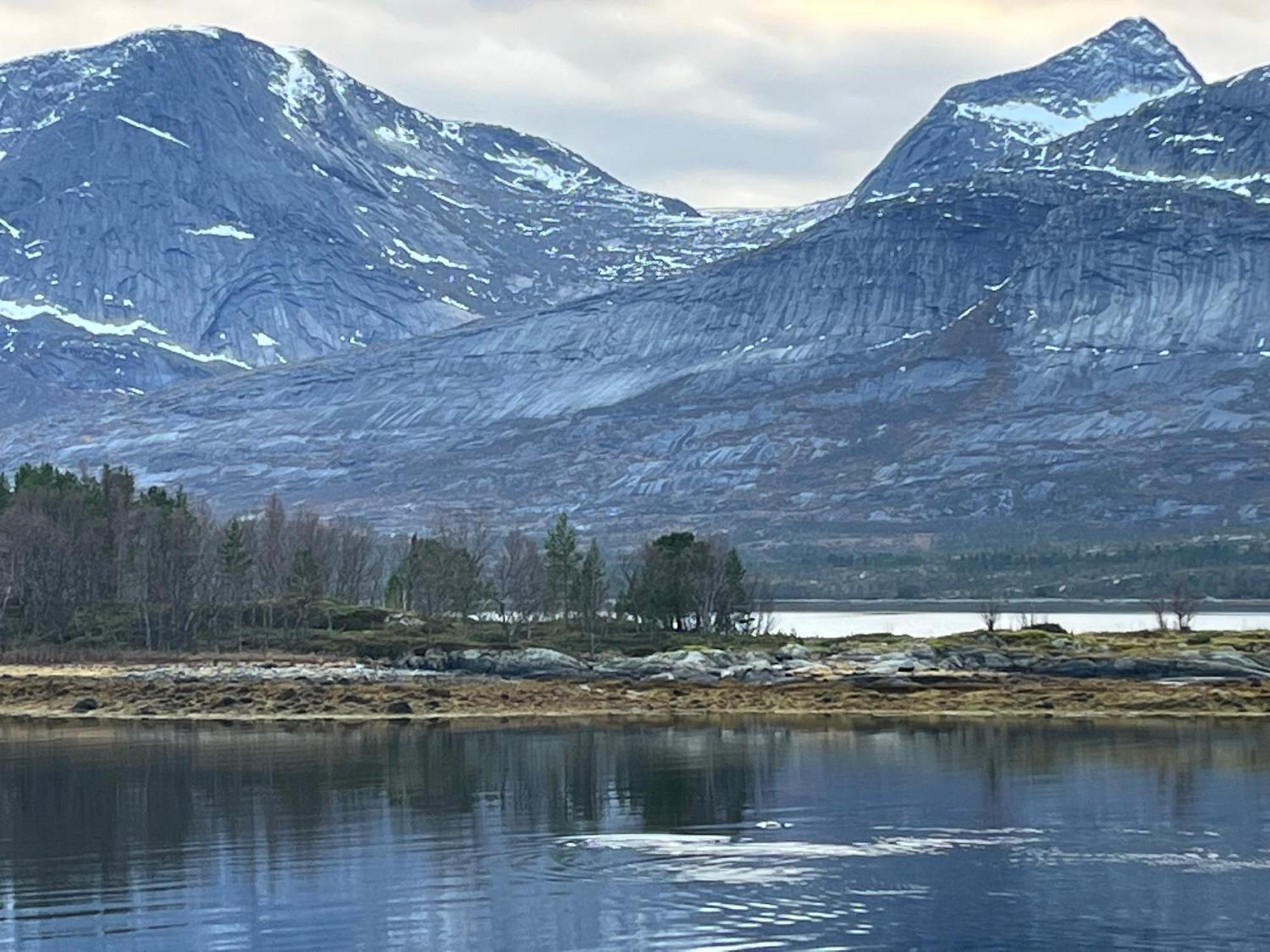 Efjord And Stetind Resort - Cabin Kobbernestinden Ballangen 外观 照片